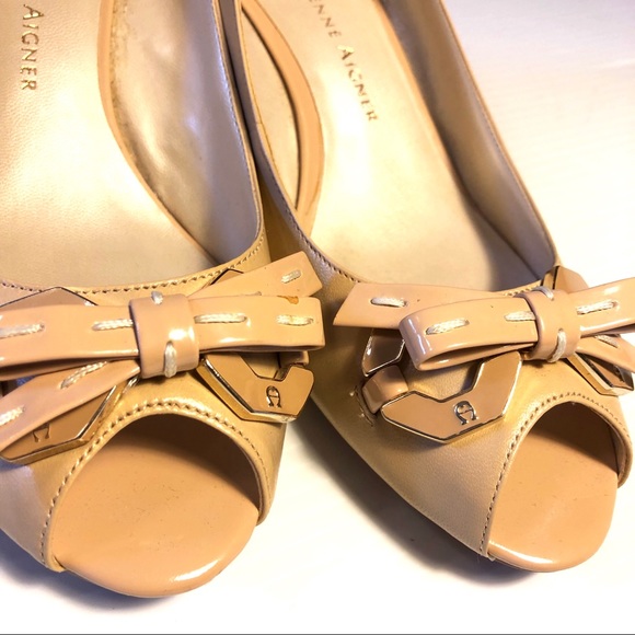 Etienne Aigner Shoes | Etienne Aigner Nixie Tan Nude Leather Wedge 8 Euc | Poshmark